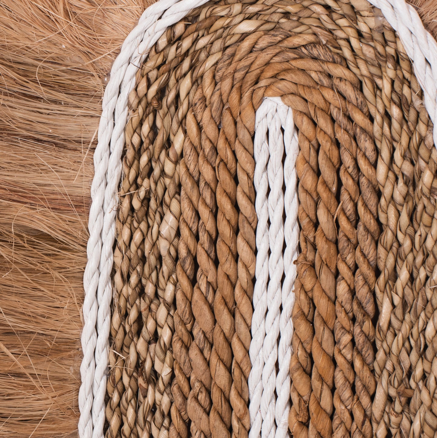 Wall Decor With Abaca Fibers And Rope In Natural Color 32x58x8cm.hm7791