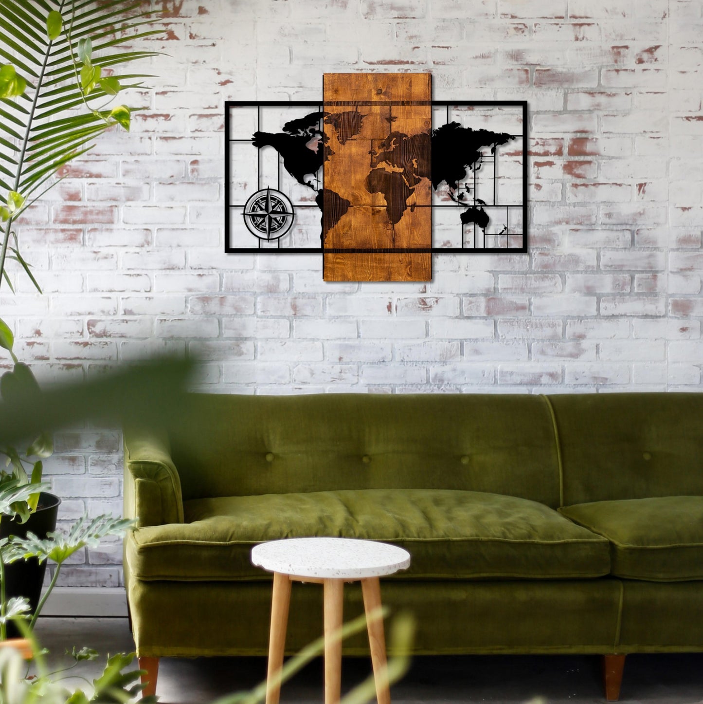 Wooden Wall Decoration With Metallic World Map 85x58cm Hm7223