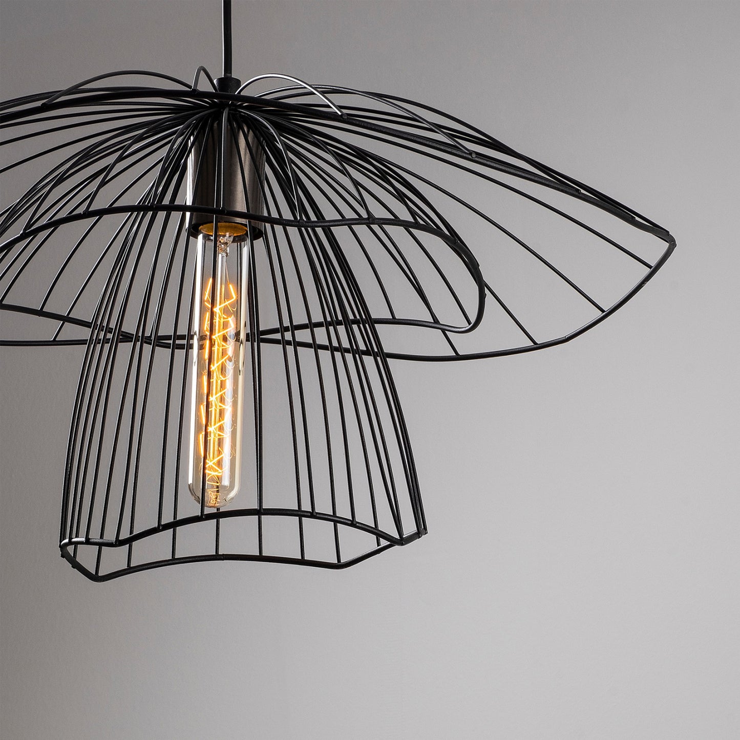 Metallic Pendant Light In Black Hm7231 E27 Φ50x123 Cm.
