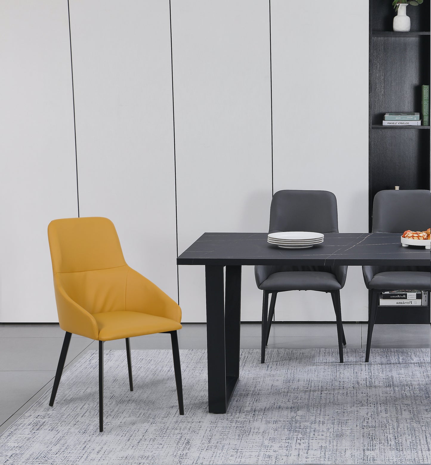 Maëlle Chair