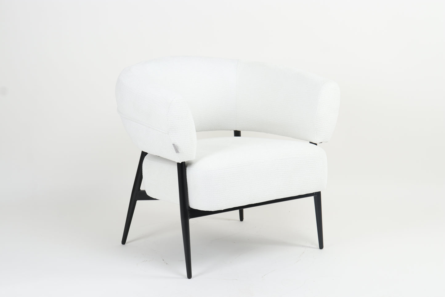 Zeno Armchair