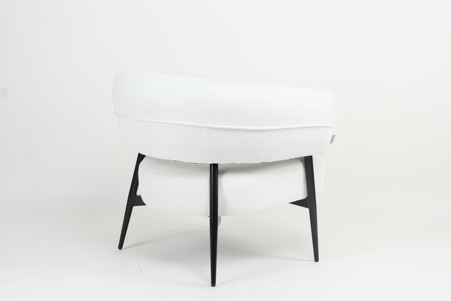 Zeno Armchair