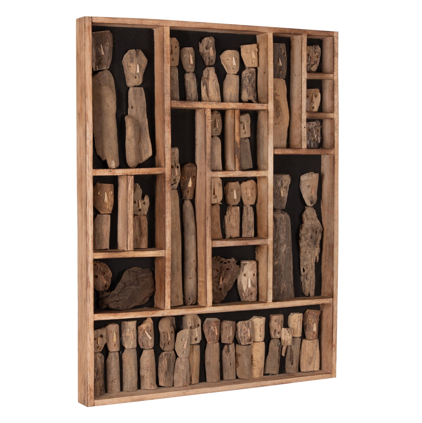Wall Decoration Myst Hm4275 Frame With Figurines Made Of Driftwood 60x5x80hcm.