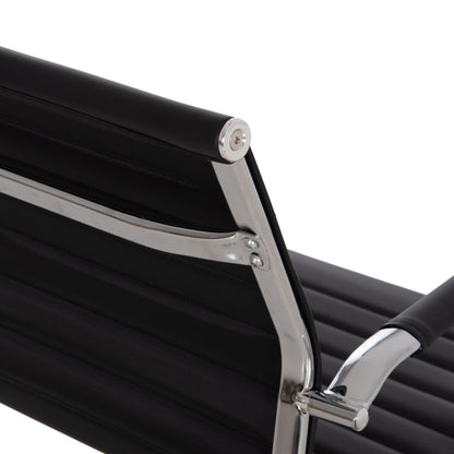 Conference Chair Boss Hm1023.31 With Arms-black Pu-chromed Metal Legs 54x55x88hcm.