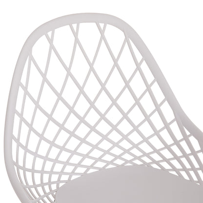 Chair Polypropylene Hm9524.01 In White Color With Black Metal Legs 52x53x82hcm.