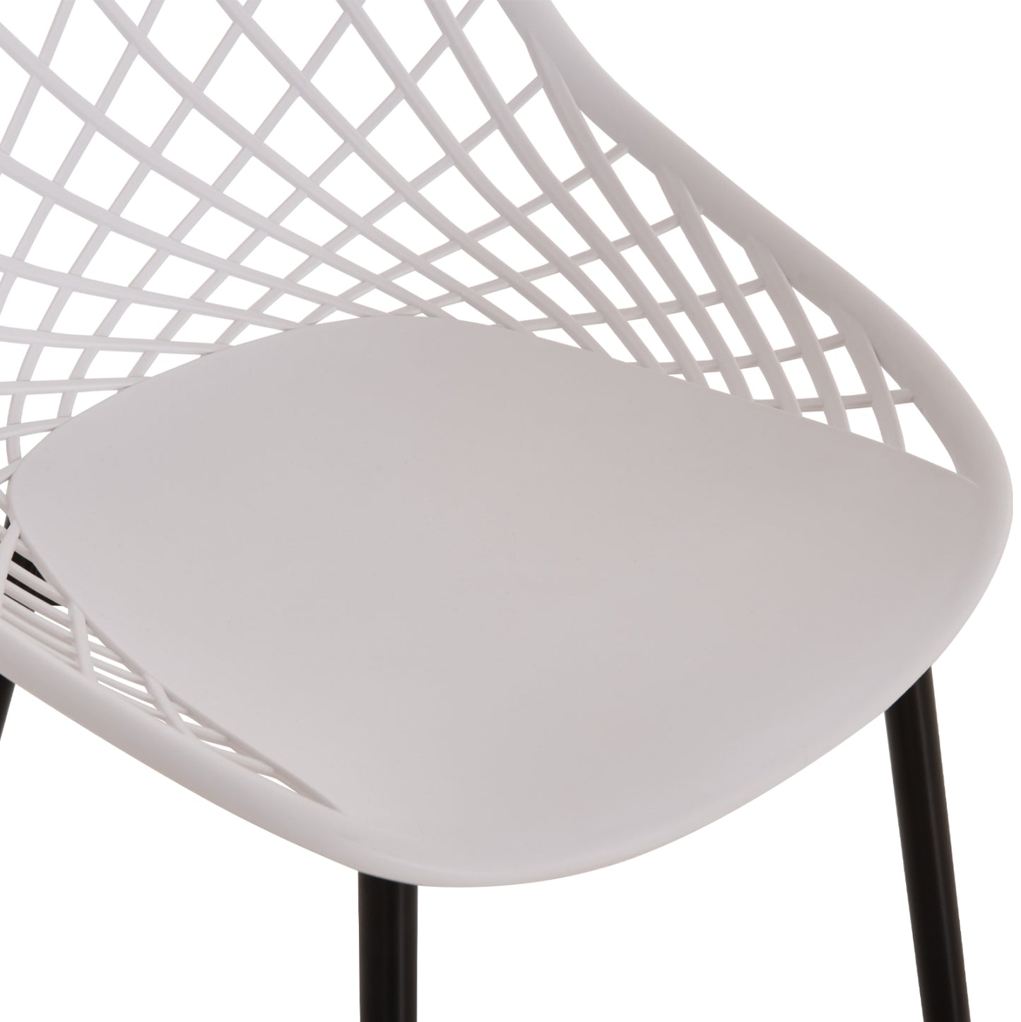 Chair Polypropylene Hm9524.01 In White Color With Black Metal Legs 52x53x82hcm.