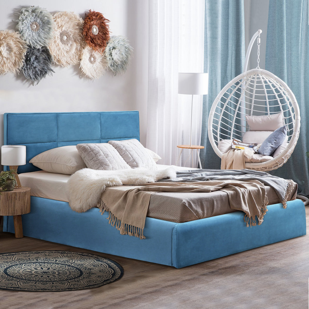Bed Briley Velvet Royal Blue With Storage Space 160x200 Cm Hm583.18