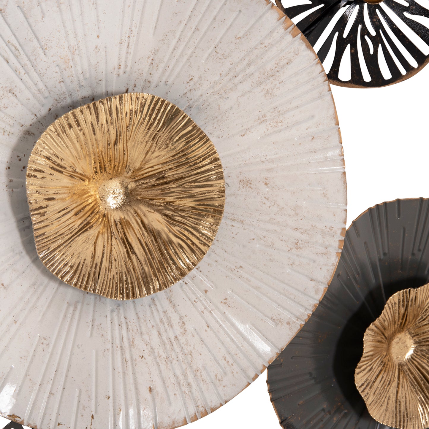 Metallic Wall Decoration Hm7170 Gray Ecru Gold 88x7x51y Cm.