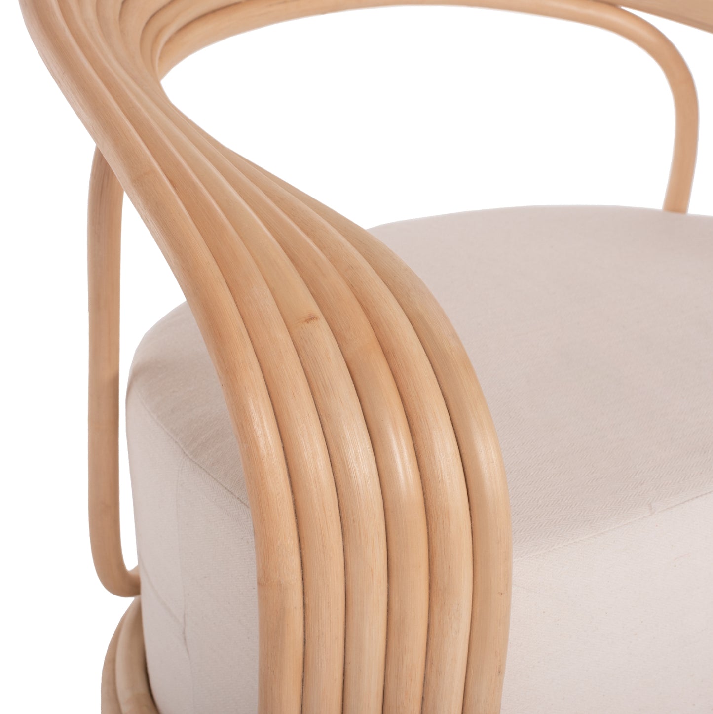 Armchair Duchess Rattan With Big Ecru Cushion Hm9478 81x59x70 Cm.