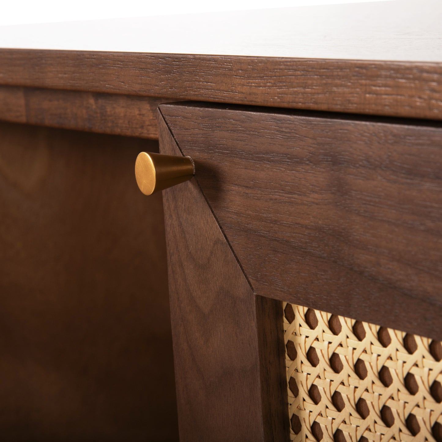 Set 2pcs Sideboard & Tv Stand Meen Hm21343 Mdf With Walnut Wood Veneer