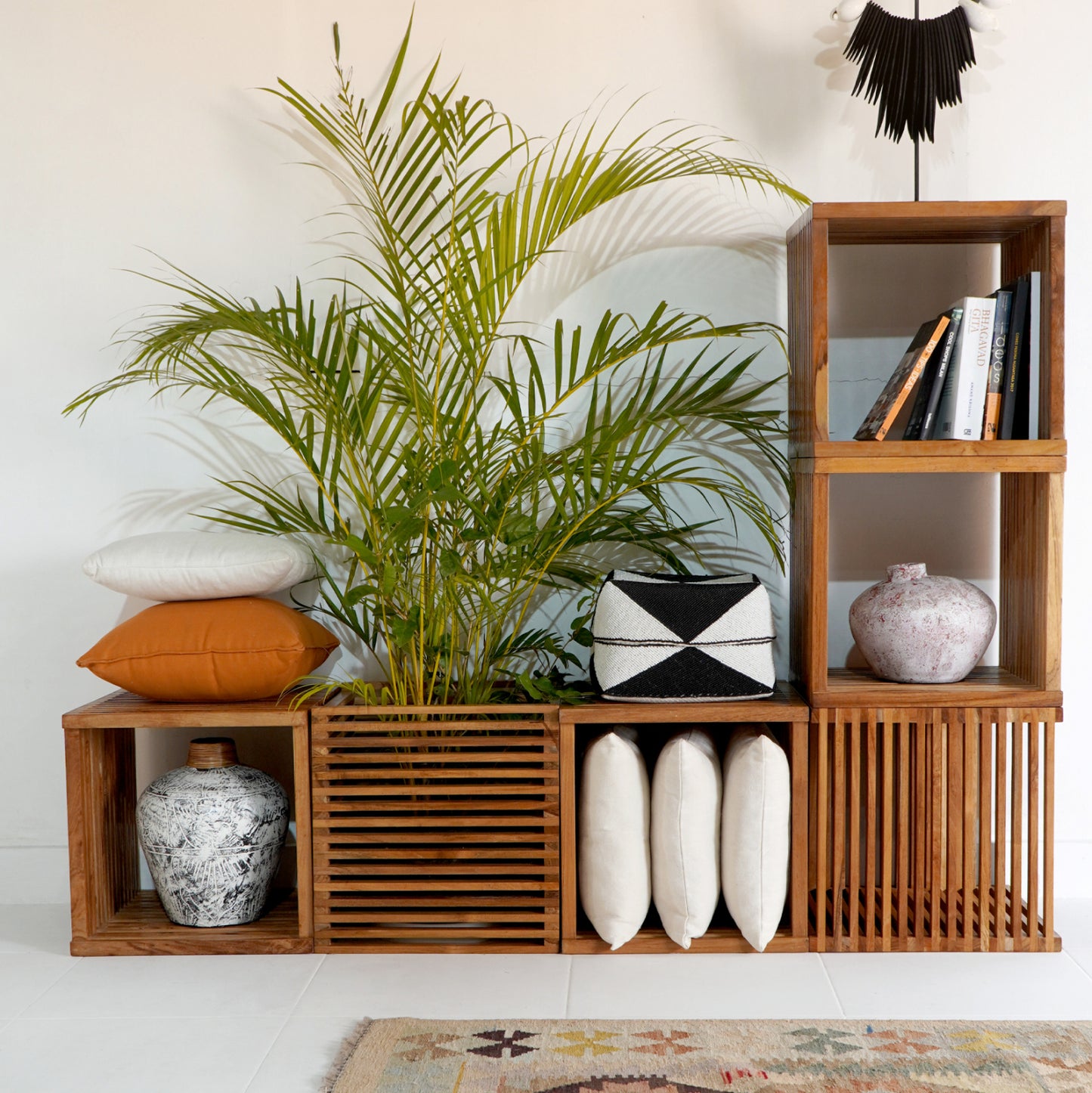 Side Table Cube 1-piece Made Of Teak Wood Hm9482 40x40,5x40,5h Cm.